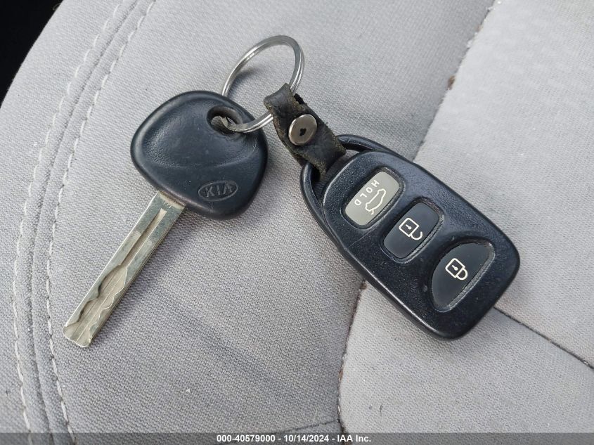 2011 Kia Optima Lx VIN: KNAGM4A75B5068075 Lot: 40579000