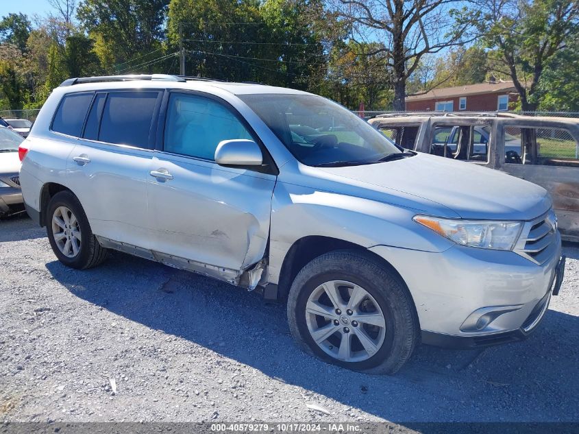 2013 Toyota Highlander Plus/Se VIN: 5TDBK3EH4DS230856 Lot: 40579279