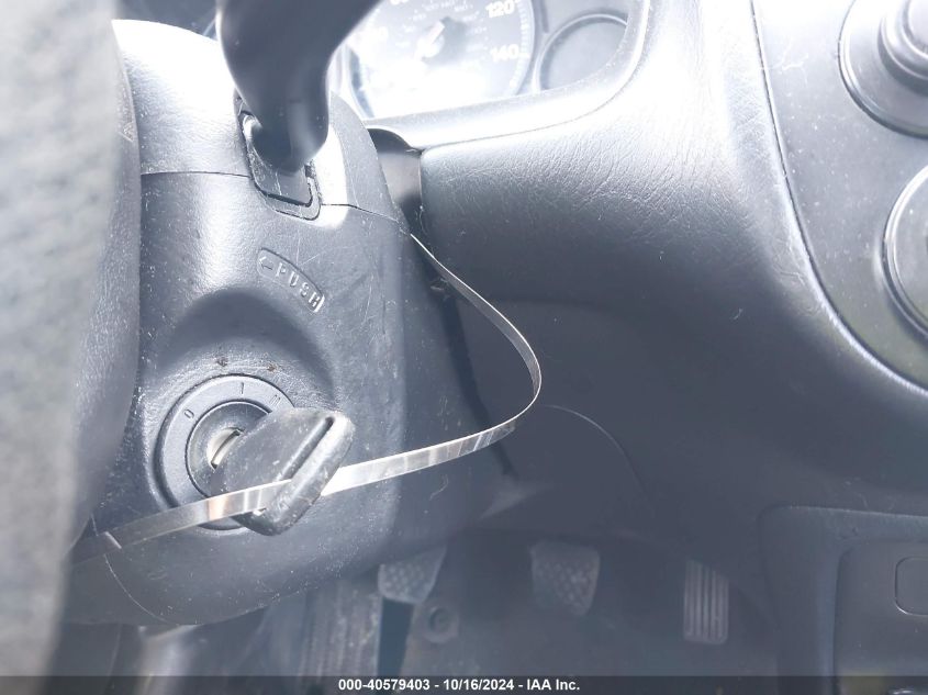 2004 Honda Civic Vp VIN: 1HGEM21174L017980 Lot: 40579403