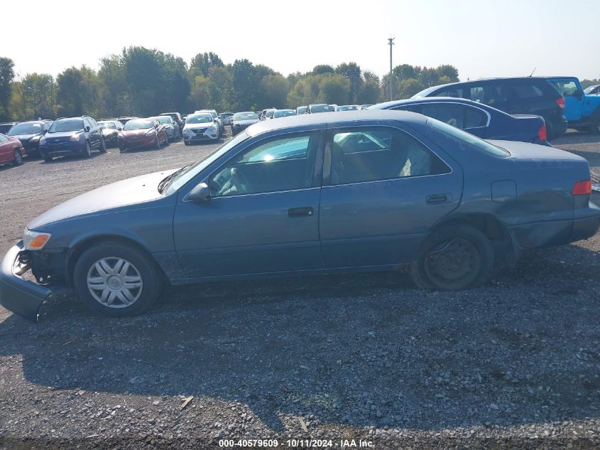 4T1BF22K11U966087 2001 Toyota Camry Le V6