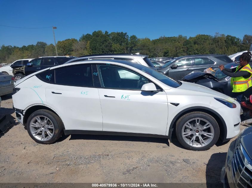 2024 Tesla Model Y Long Range Dual Motor All-Wheel Drive VIN: 7SAYGDEE9RA241239 Lot: 40579936