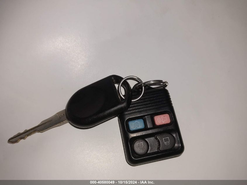 2007 Ford Mustang V6 Deluxe/V6 Premium VIN: 1ZVFT84N475312645 Lot: 40580049