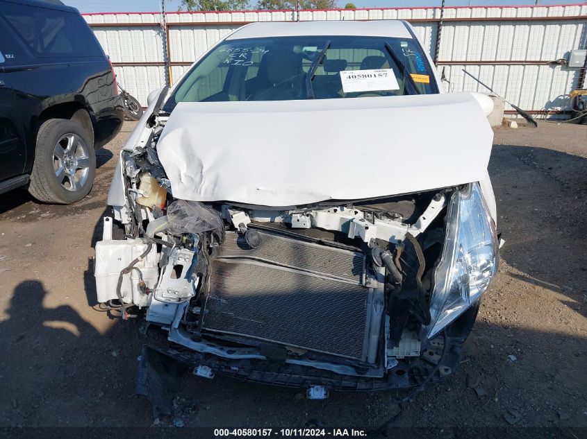 JTDZN3EU8D3263623 2013 Toyota Prius V Three