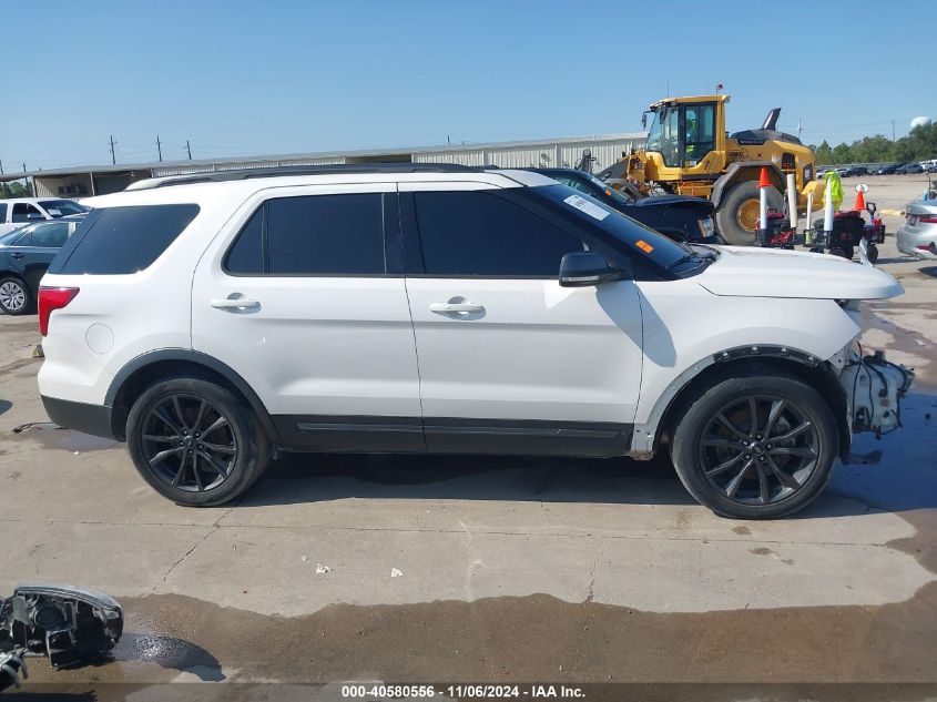 VIN 1FM5K7D89HGE10867 2017 FORD EXPLORER no.14