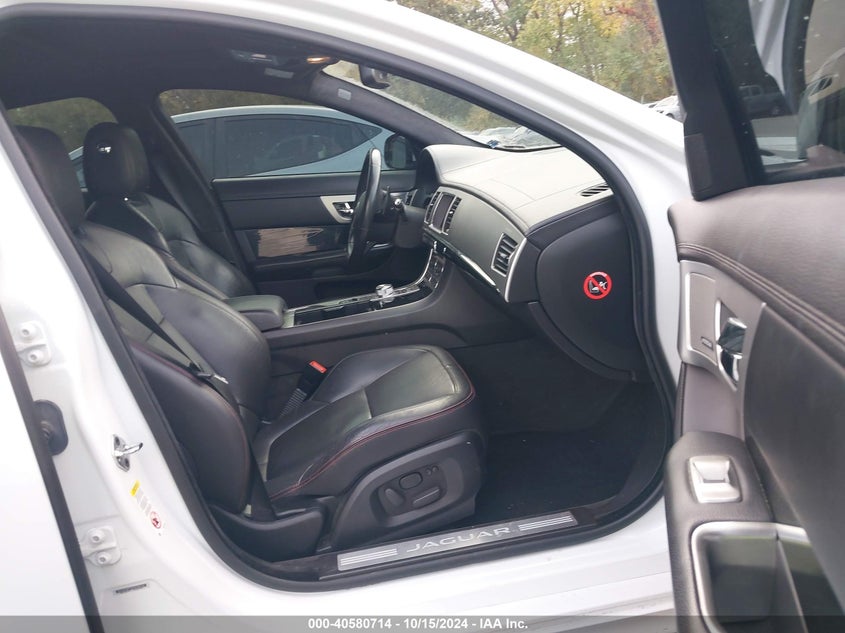 2015 JAGUAR XF 3.0 PORTFOLIO/3.0 SPORT - SAJWJ0FF8F8U56164