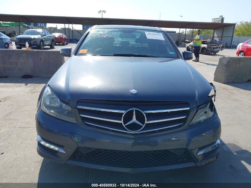 2014 Mercedes-Benz C 300 Luxury 4Matic/Sport 4Matic VIN: WDDGF8AB5EG236854 Lot: 40580932