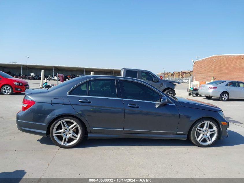 2014 Mercedes-Benz C 300 Luxury 4Matic/Sport 4Matic VIN: WDDGF8AB5EG236854 Lot: 40580932