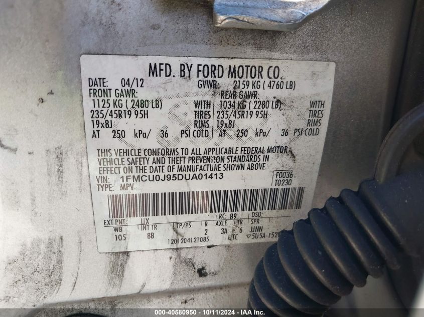 1FMCU0J95DUA01413 2013 Ford Escape Titanium