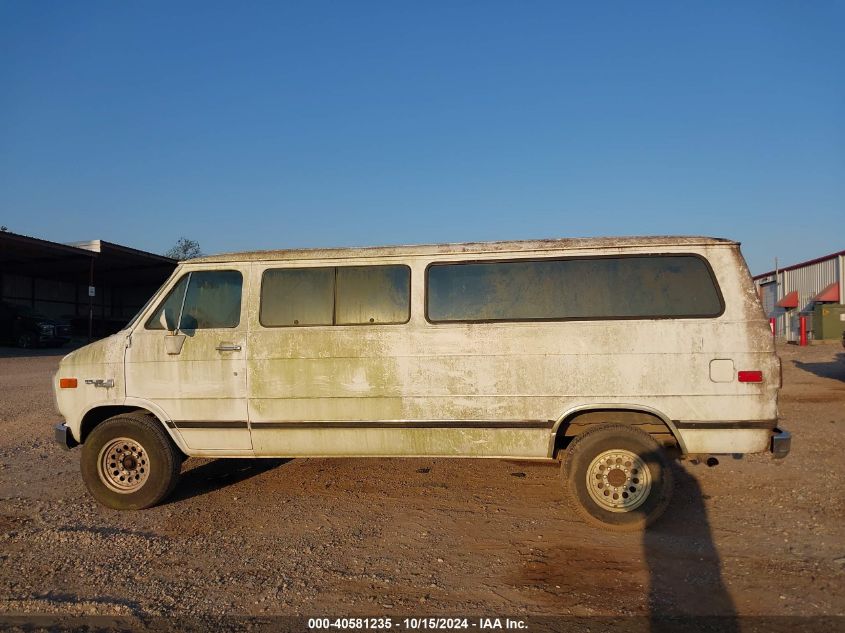 1992 GMC Rally Wagon G3500 VIN: 2GJGG39K3N4502598 Lot: 40581235