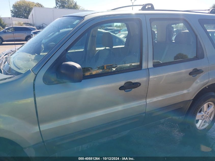 2005 Ford Escape Xls VIN: 1FMCU02Z85KD14886 Lot: 40581264