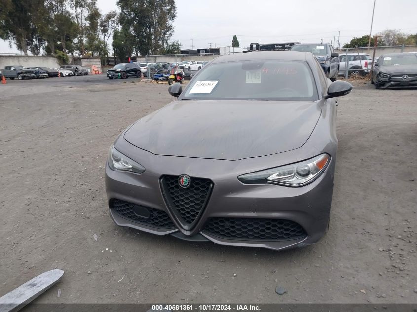 2018 Alfa Romeo Giulia Ti Sport Rwd VIN: ZARFAECN2J7577963 Lot: 40581361