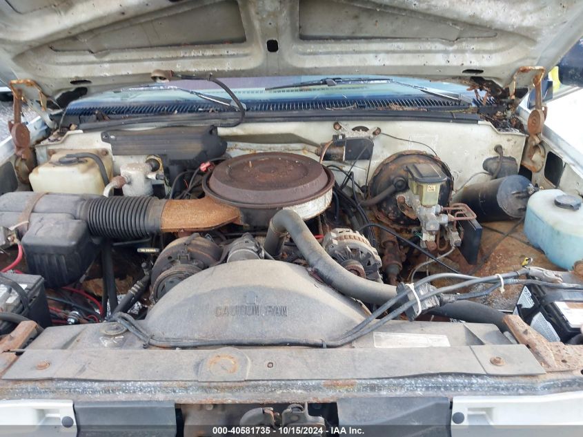 1993 Chevrolet Gmt-400 K2500 VIN: 1GCGK24K5PE237015 Lot: 40581735