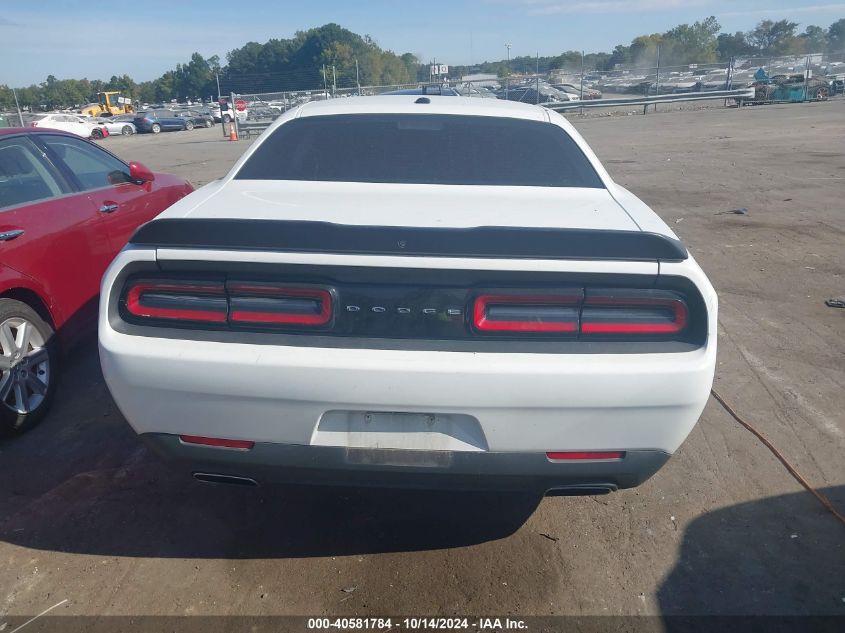 2018 Dodge Challenger Sxt VIN: 2C3CDZAG1JH127939 Lot: 40581784