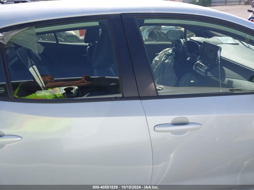 2025 TOYOTA COROLLA XSE - JTNC4MBE7S3236465