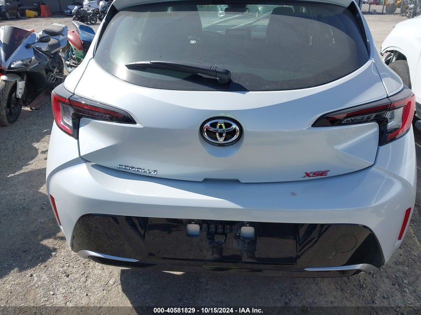 2025 TOYOTA COROLLA XSE - JTNC4MBE7S3236465