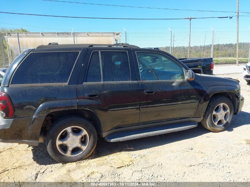 1GNDT13S452388638 2005 Chevrolet Trailblazer Lt