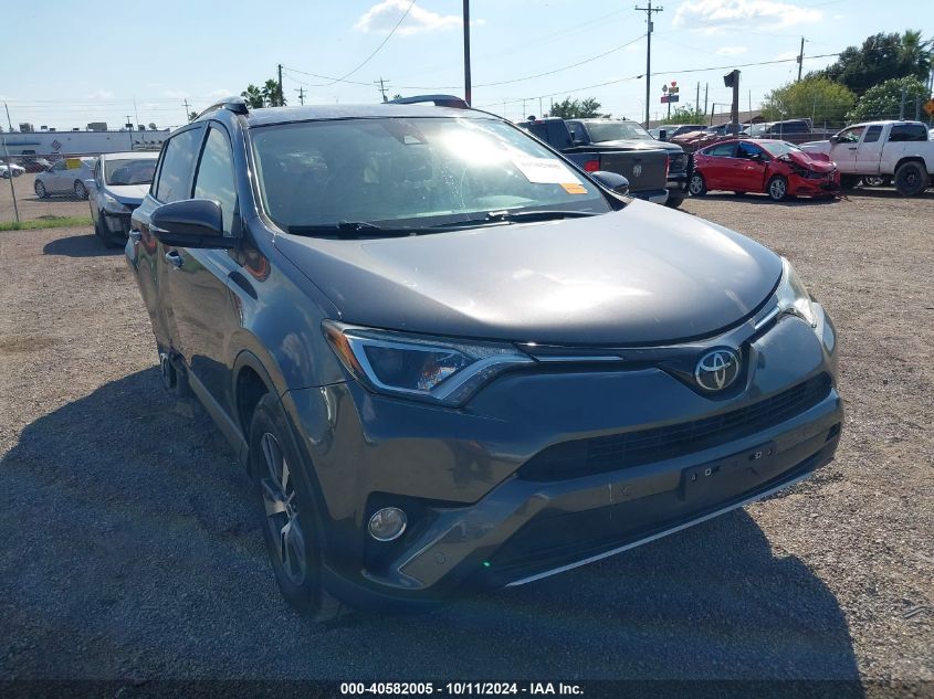 JTMWFREV5JJ752564 2018 Toyota Rav4 Adventure/Xle