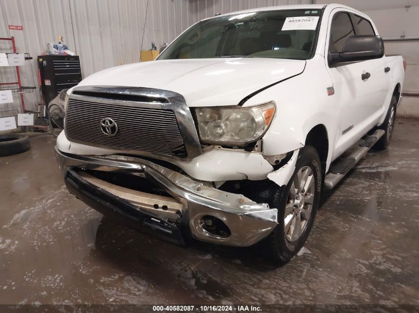 2012 Toyota Tundra Grade 5.7L V8 VIN: 5TFDW5F18CX218471 Lot: 40582087