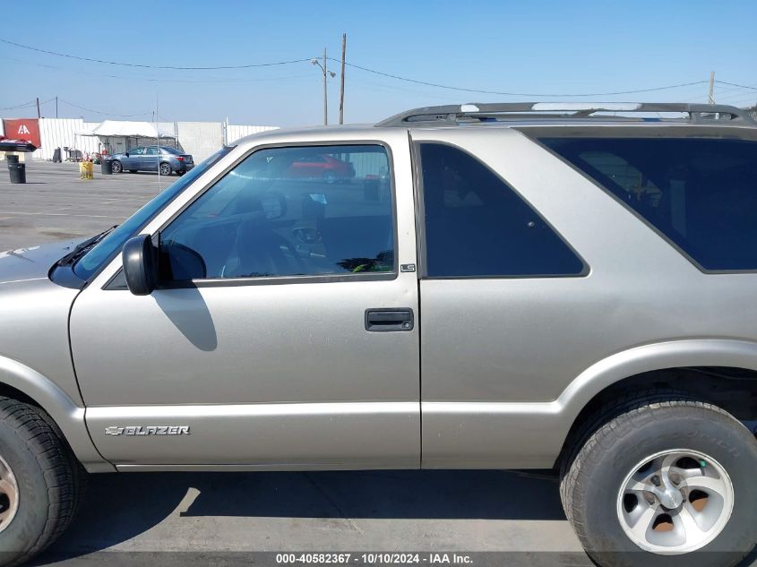 2000 Chevrolet Blazer Ls VIN: 1GNCS18W7YK125042 Lot: 40582367