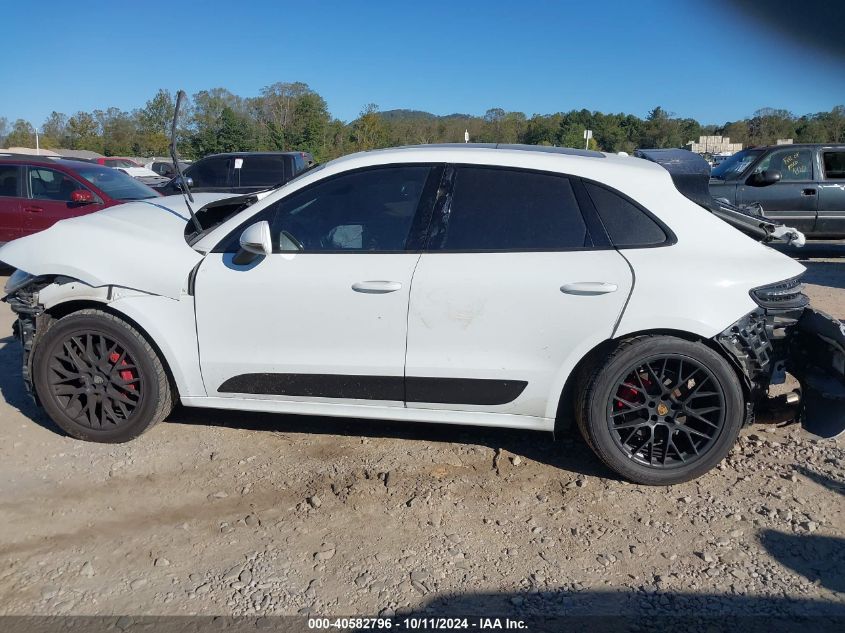 2017 Porsche Macan Gts VIN: WP1AG2A55HLB52452 Lot: 40582796