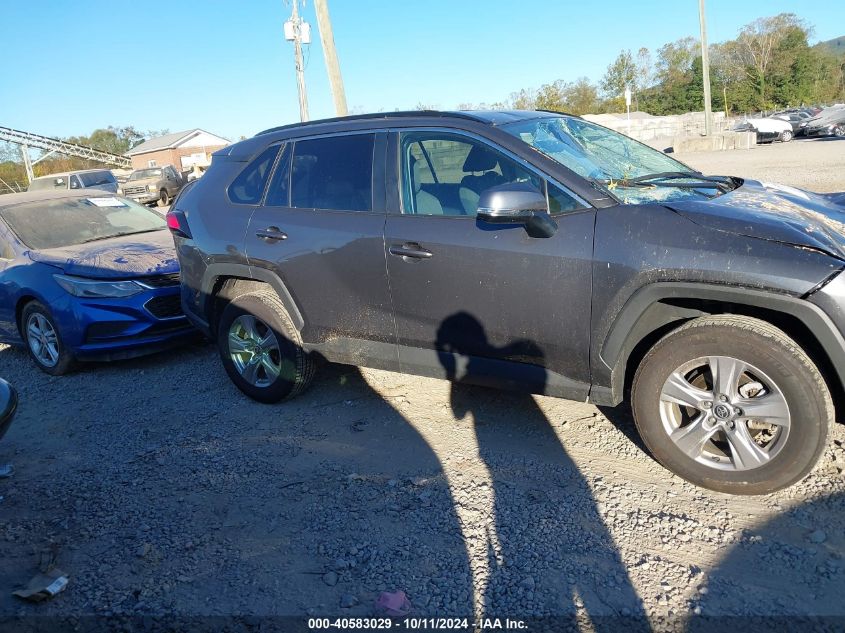 2T3P1RFV8PW386336 2023 Toyota Rav4 Xle