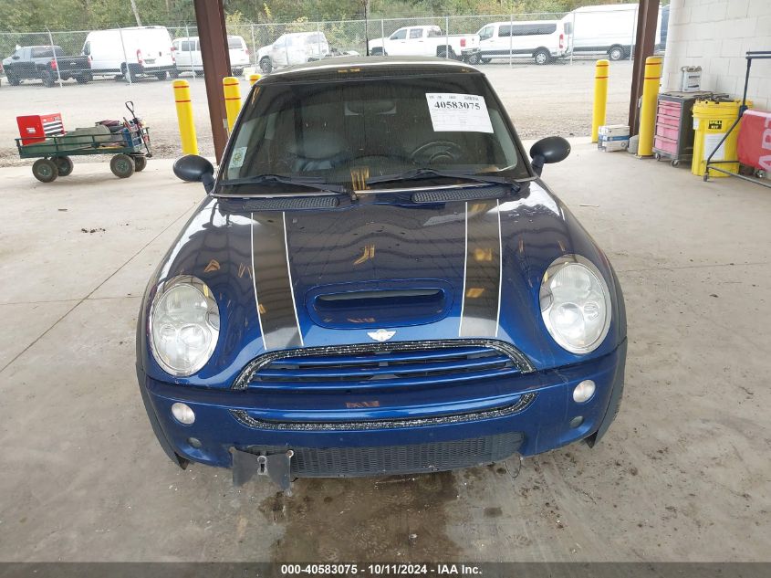 2004 Mini Cooper S VIN: WMWRE33444TD82319 Lot: 40583075