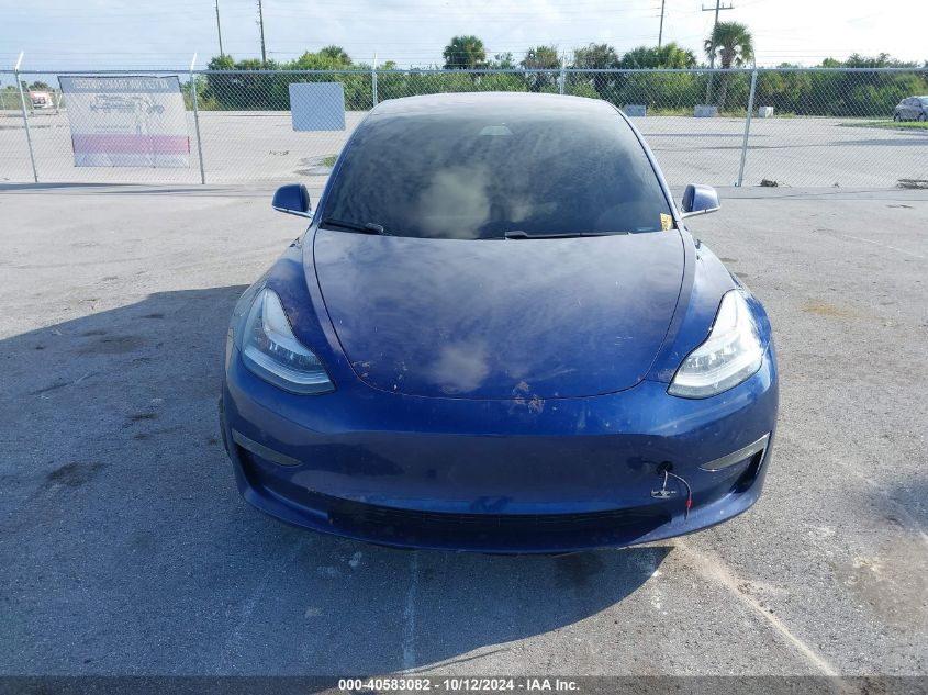 2018 Tesla Model 3 Long Range/Mid Range VIN: 5YJ3E1EA5JF160206 Lot: 40583082