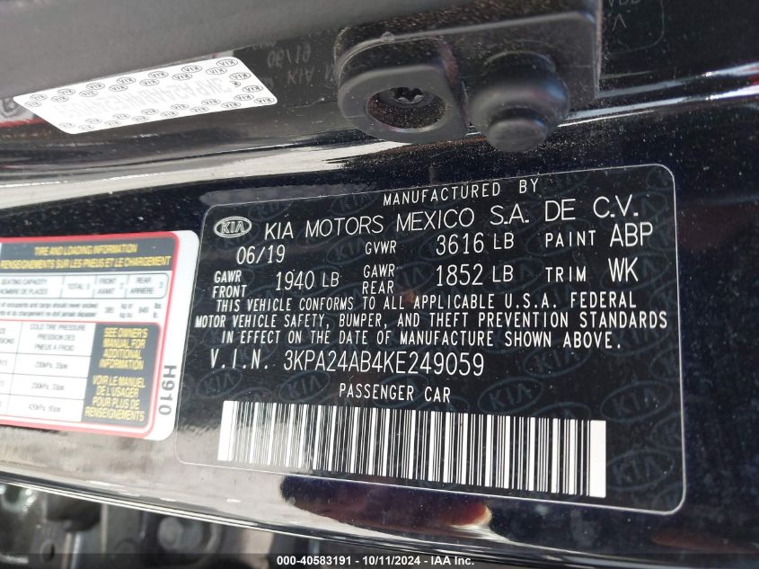 3KPA24AB4KE249059 2019 Kia Rio S