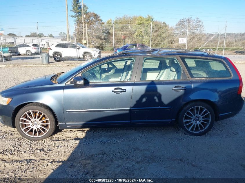 2011 Volvo V50 T5/T5 R-Design VIN: YV1672MW2B2630555 Lot: 40583220