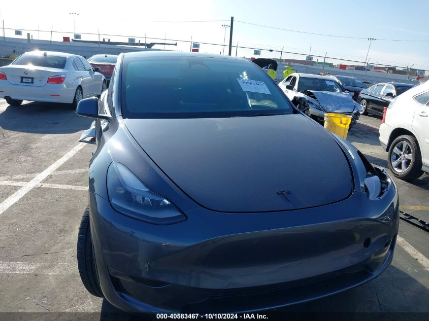 2022 Tesla Model Y Performance Dual Motor All-Wheel Drive VIN: 7SAYGDEF3NF561002 Lot: 40583467