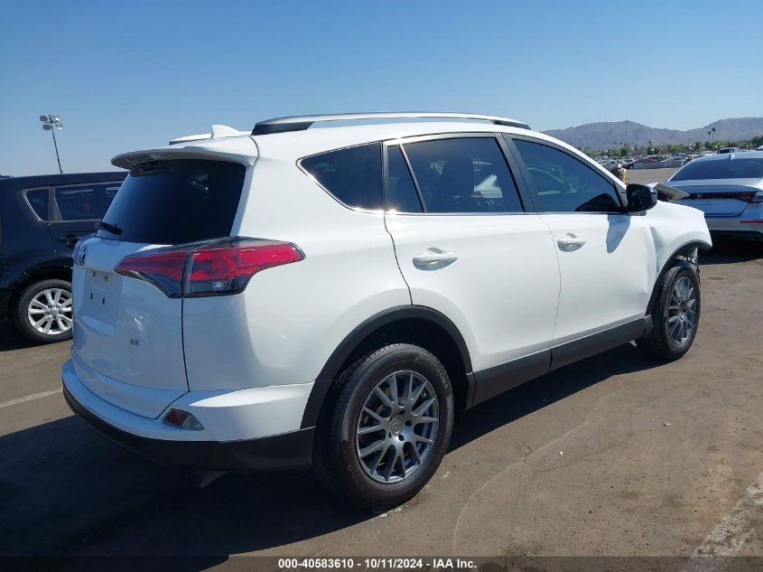 JTMZFREV8JJ735769 2018 Toyota Rav4 Le