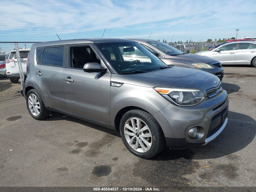 KNDJP3A56J7608268 2018 Kia Soul +