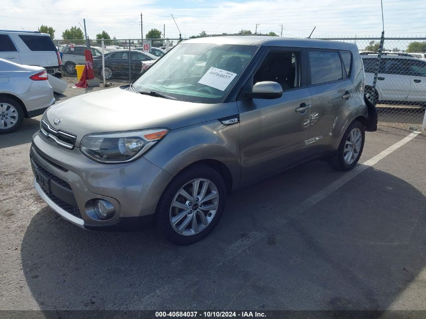 KNDJP3A56J7608268 2018 Kia Soul +