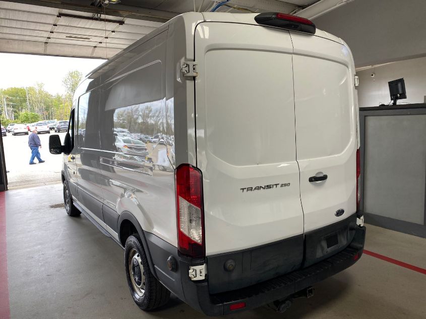 1FTYR2CMXKKB75415 2019 Ford Transit T-250