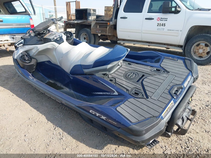2023 SEADOO GTX-300 LIMITED