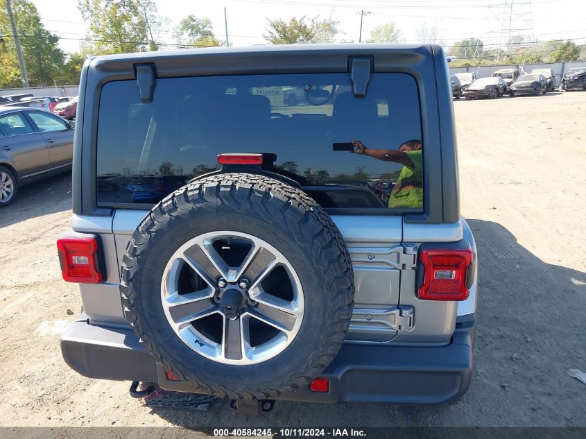 2018 Jeep Wrangler Unlimited Sahara 4X4 VIN: 1C4HJXEG4JW120946 Lot: 40584245