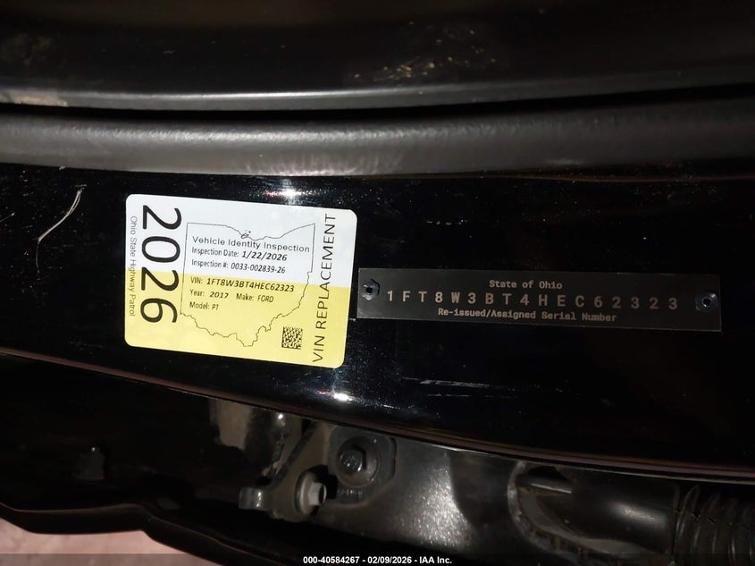 2017 Ford F-350 Lariat VIN: 1FT8W3BT4HEC62323 Lot: 40584267