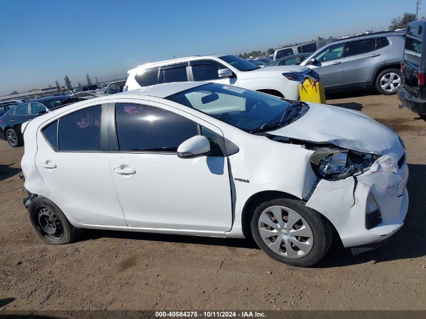 2013 Toyota Prius C VIN: JTDKDTB30D1048118 Lot: 40584375