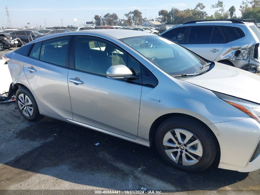 JTDKARFU5J3057069 2018 Toyota Prius Three