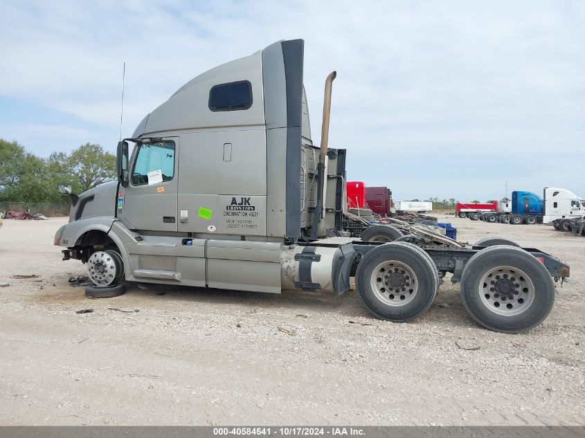 2013 Volvo Vn Vnl VIN: 4V4NC9EH8DN567845 Lot: 40584541