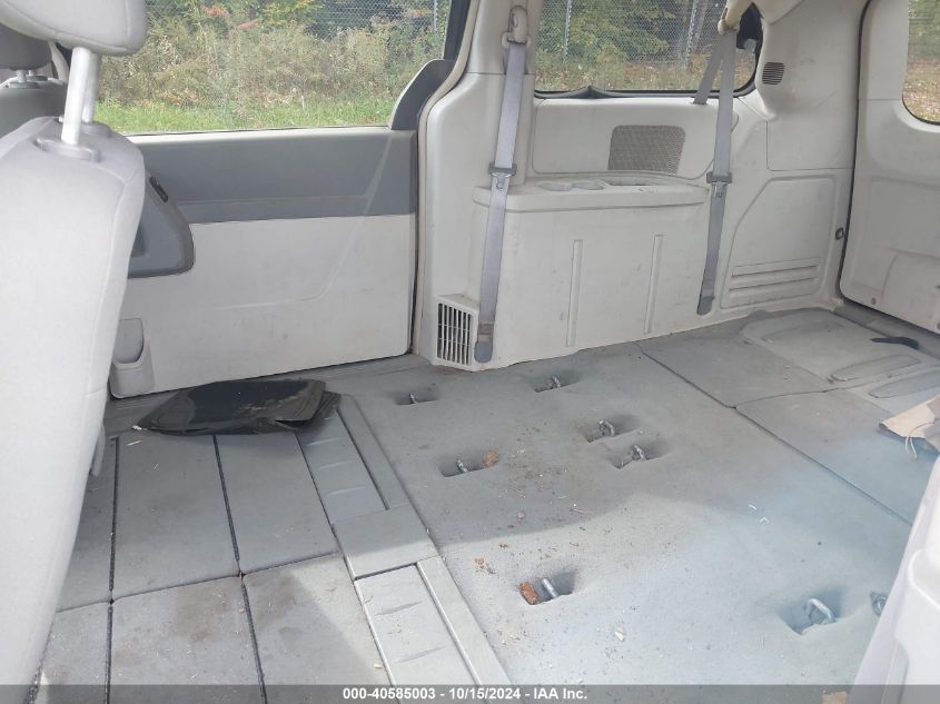 2010 Dodge Grand Caravan Sxt VIN: 2D4RN5D12AR205242 Lot: 40585003