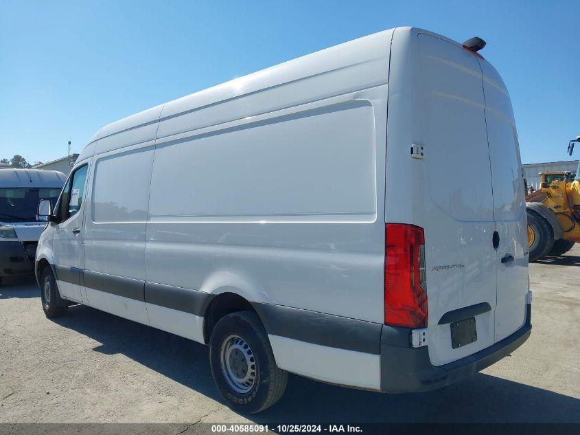 VIN WD4PF1ED7KT015567 2019 Mercedes-Benz Sprinter 2... no.3