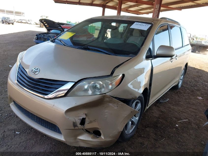 5TDKK3DCXCS222202 2012 Toyota Sienna Le V6 8 Passenger