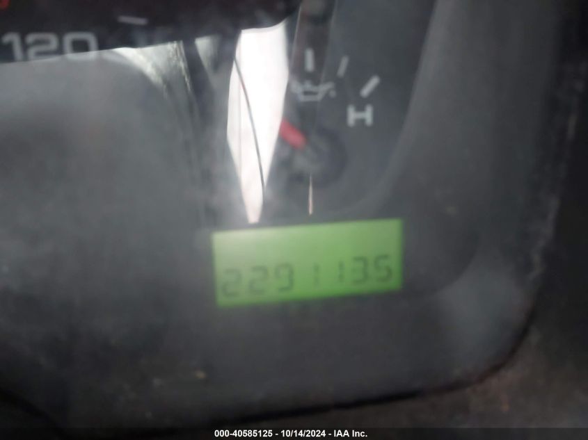 2004 Ford F-150 Stx/Xl/Xlt VIN: 1FTRF12W84NB68295 Lot: 40585125