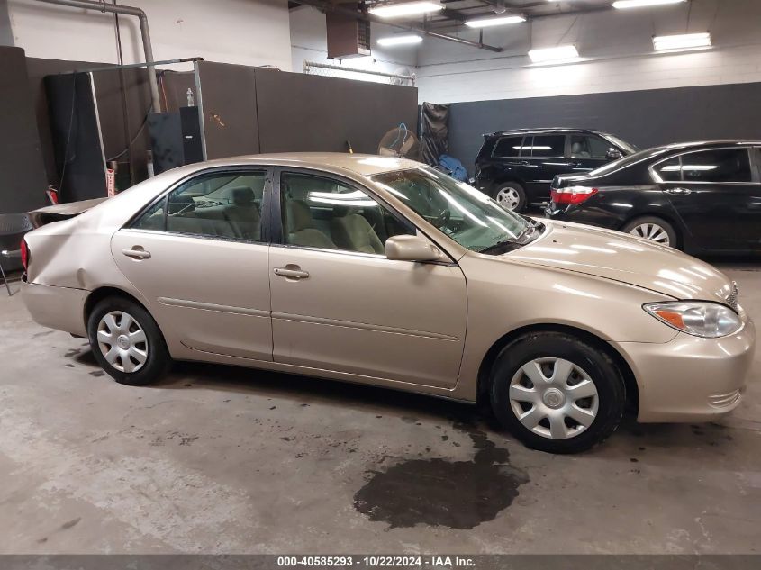 2003 Toyota Camry Le VIN: 4T1BE32K33U122886 Lot: 40585293