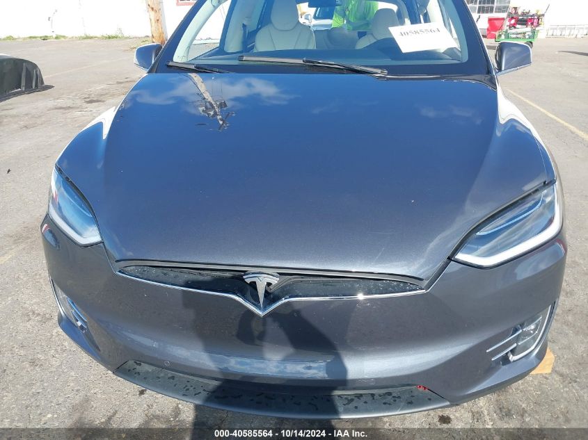 2017 Tesla Model X 100D/75D/90D VIN: 5YJXCDE25HF078875 Lot: 40585564