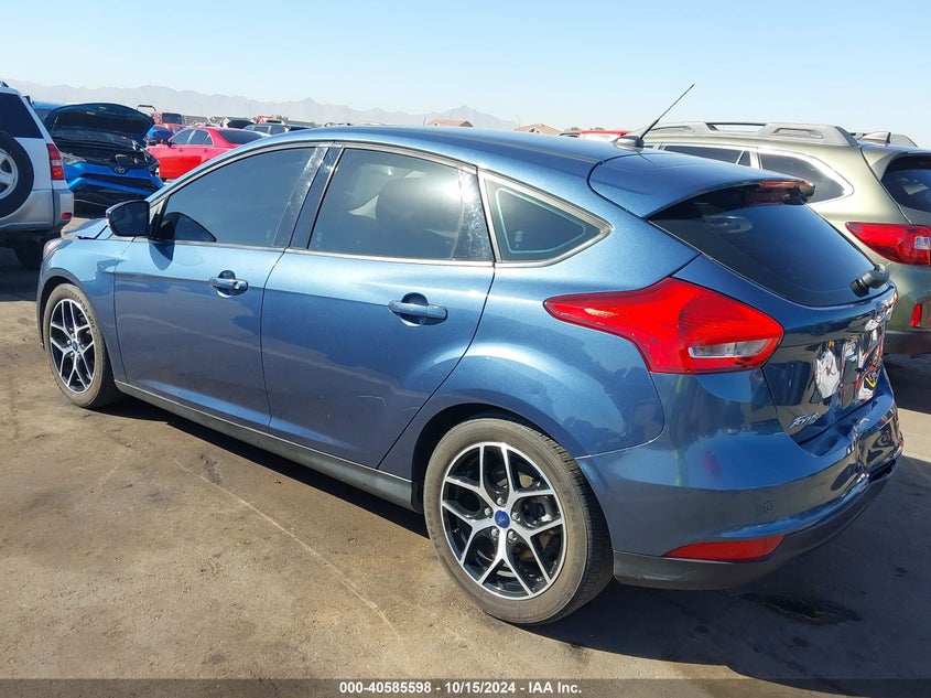 VIN 1FADP3M20JL322251 2018 FORD FOCUS SEL