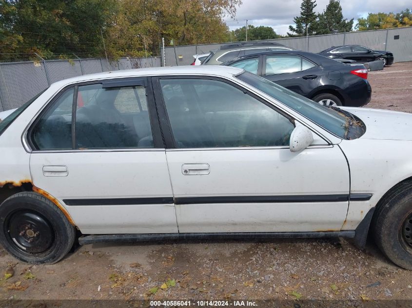 1992 Honda Accord Lx VIN: 1HGCB7659NA151974 Lot: 40586041