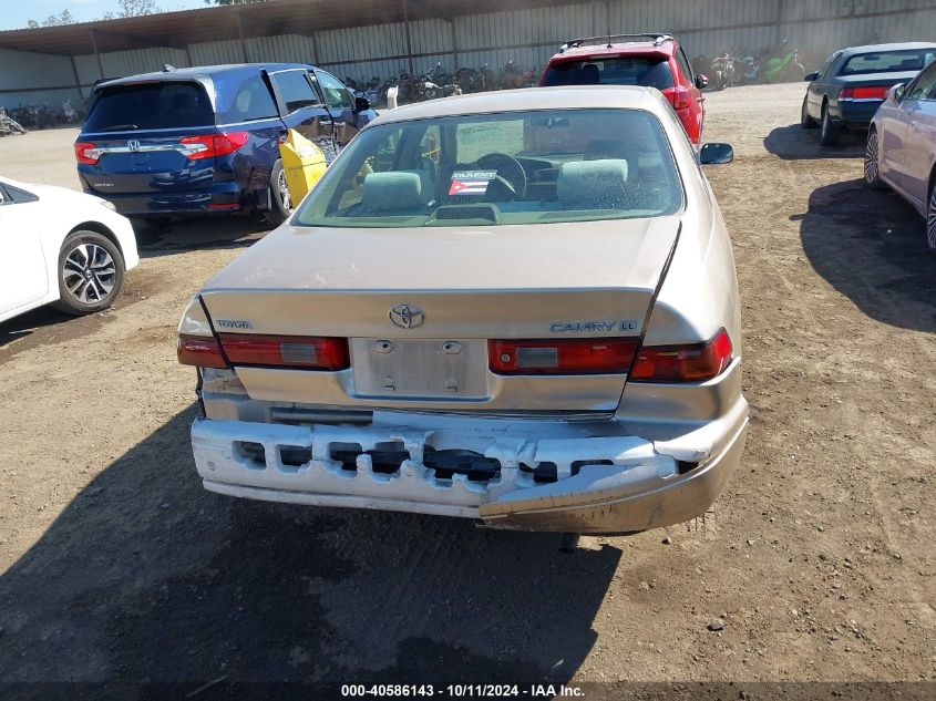 1999 Toyota Camry Le VIN: JT2BG2AK1X0326642 Lot: 40586143