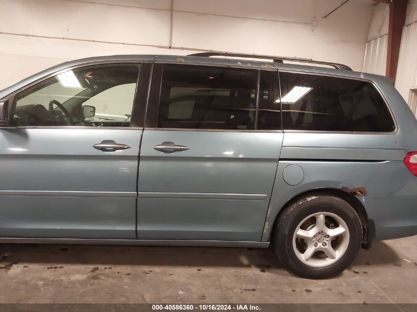 2005 Honda Odyssey Touring VIN: 5FNRL38855B109959 Lot: 40586360